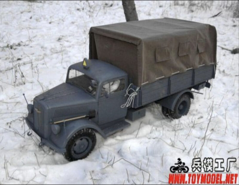 ToyModel OPEL BLITZ 2