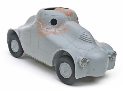 Above: The wheels were fixed temporarily with Blu-Tack and this helped to ensure that all four wheels were aligned and touching the ground.