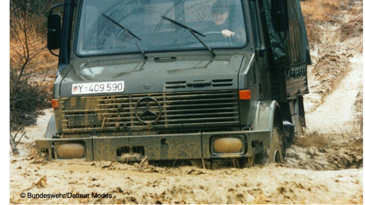 Der LkwLastkraftwagen 2t gl Unimog a